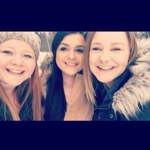 Meet your Posher, Lauren